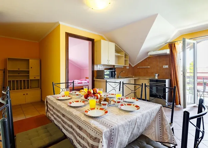 Lian By Interhome Balatonfenyves